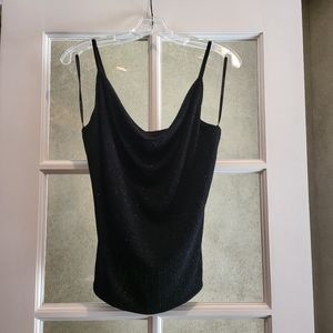 Alexia Admor - Gorgeous Shimmering Black Top!